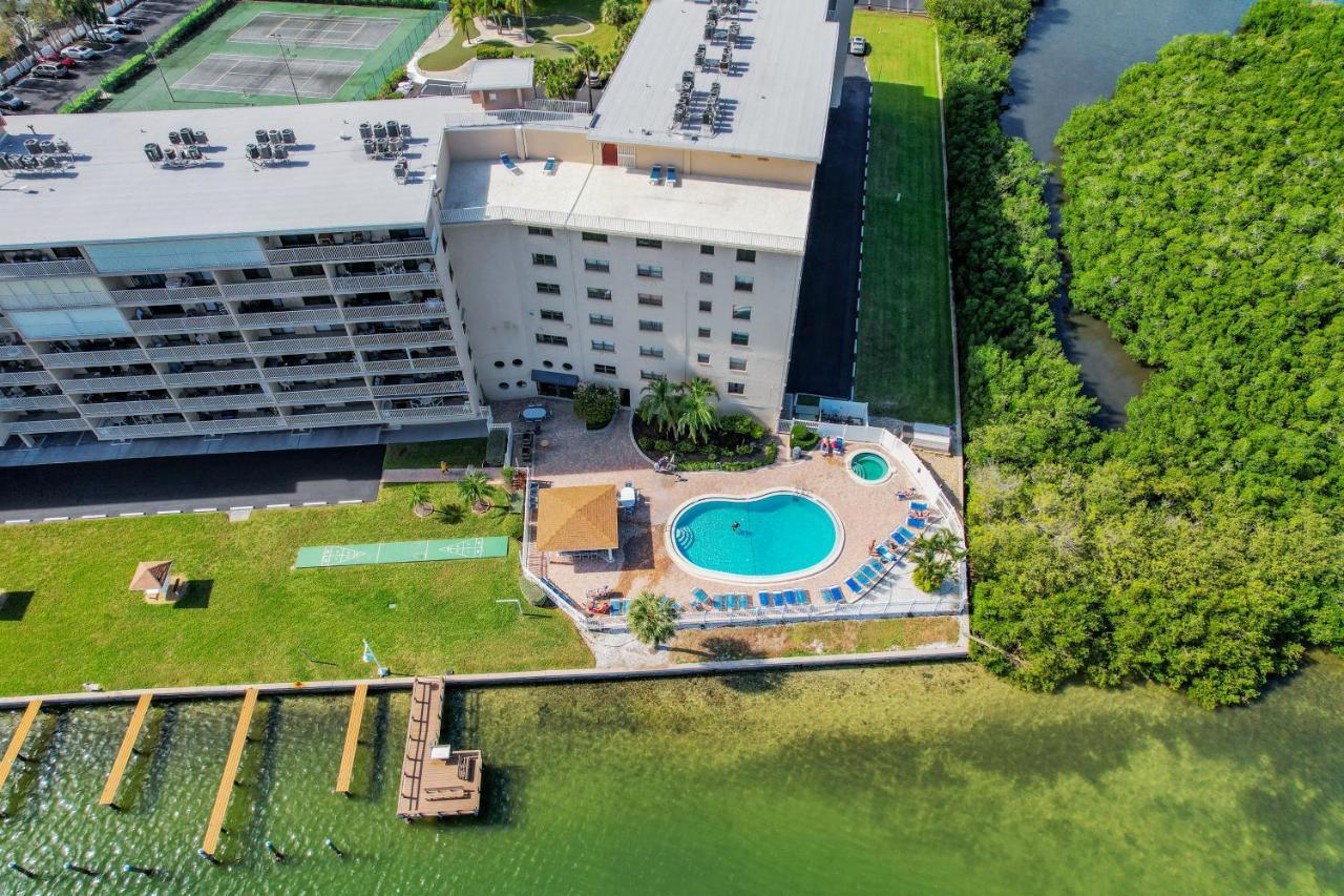 A Dreamer'S Cottage Clearwater Beach Exterior photo